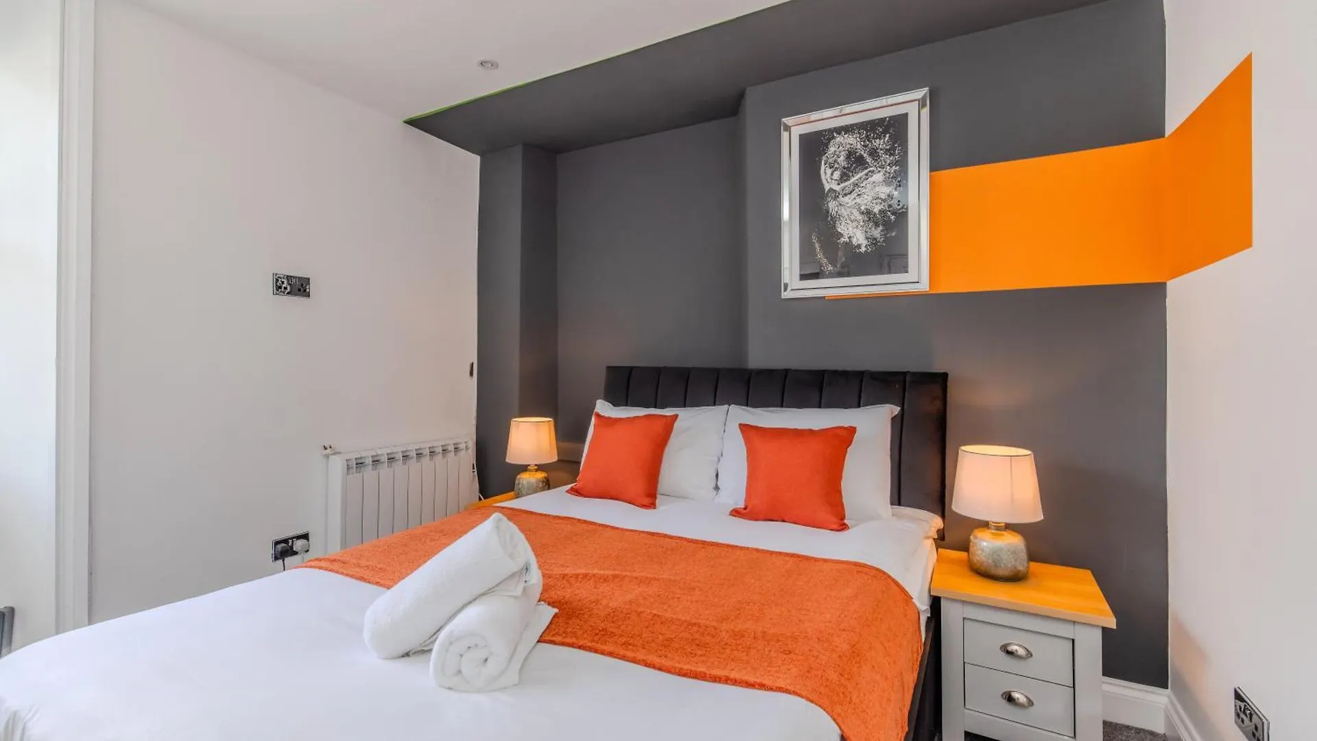 Perfect Holiday Apartment I 3 Bedroom I Next To Beach I Sleep 10 브라이턴